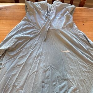 Mens billfish gear hooded fishing shirt